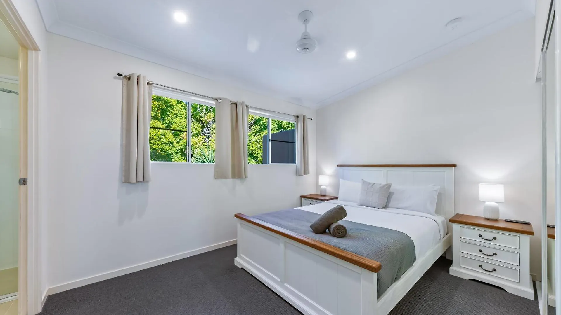 Tropical Resort Apartment Cannonvale